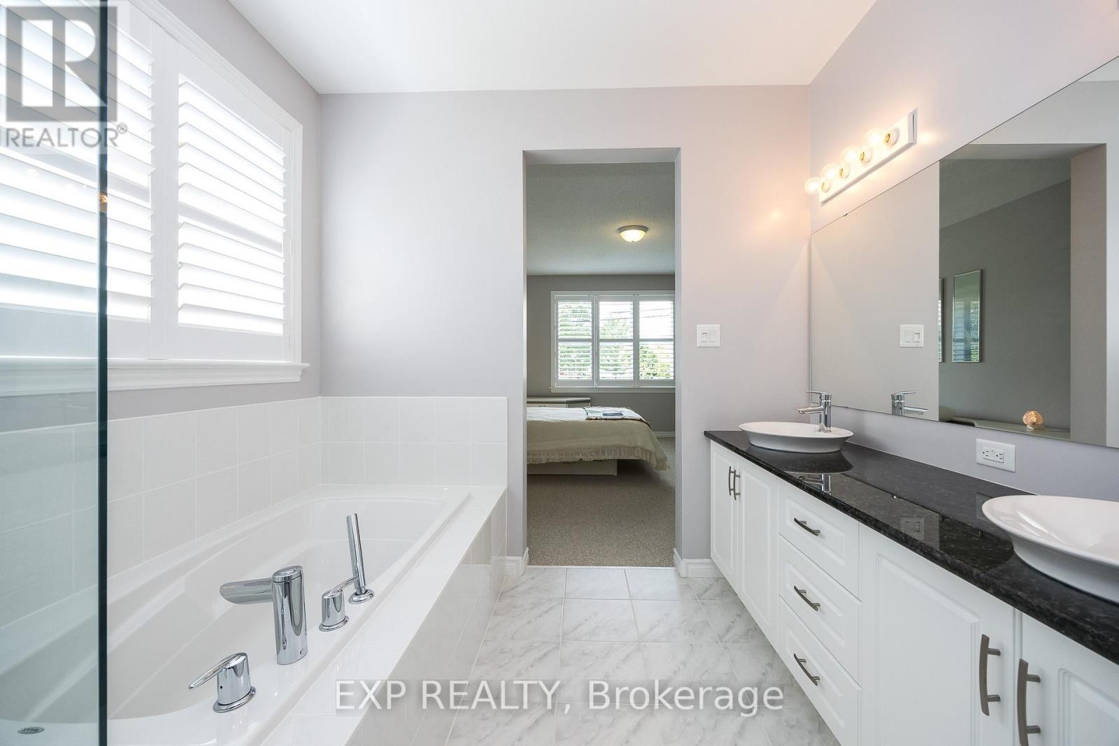 












31 GERTIE STREET

,
Ottawa,




Ontario
K0A2Z0


