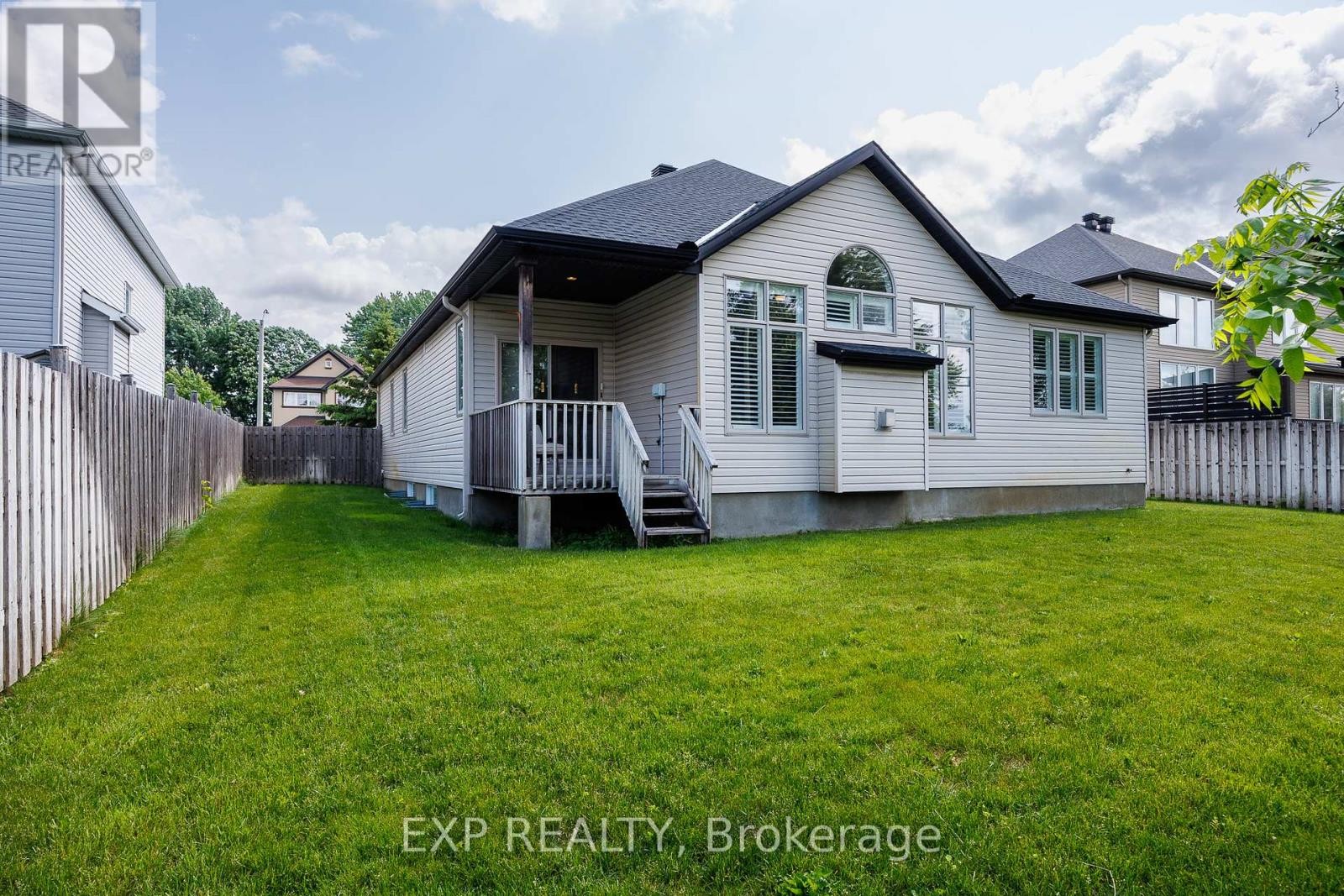 












31 GERTIE STREET

,
Ottawa,




Ontario
K0A2Z0

