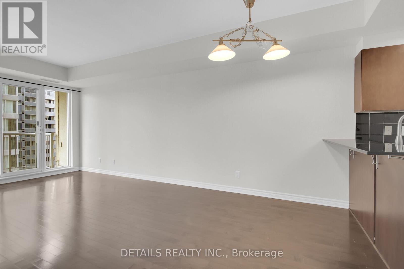 












1202 - 200 RIDEAU STREET

,
Ottawa,




Ontario
K1N5Y1

