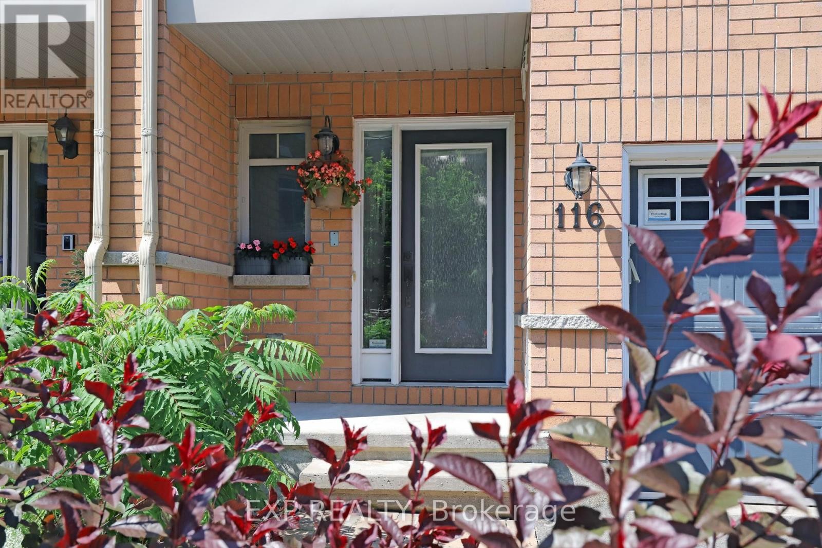 












116 QUITO PRIVATE

,
Ottawa,




Ontario
K2E0A9


