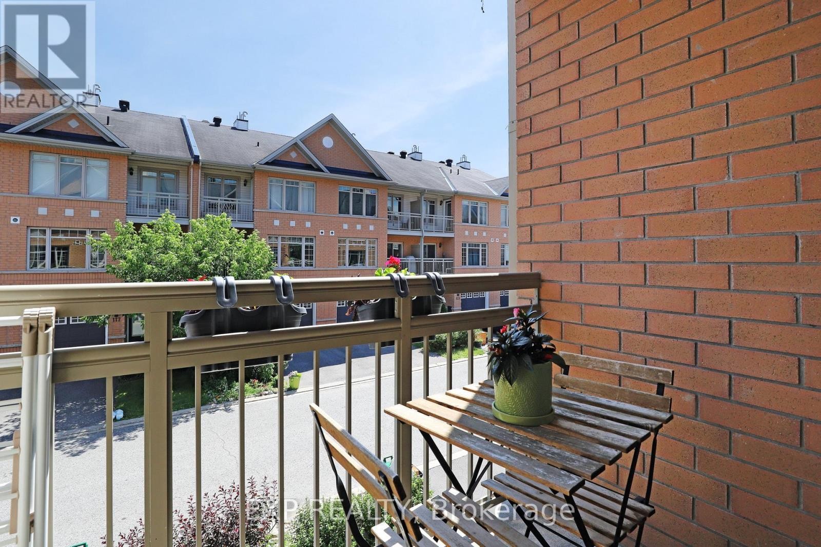 












116 QUITO PRIVATE

,
Ottawa,




Ontario
K2E0A9

