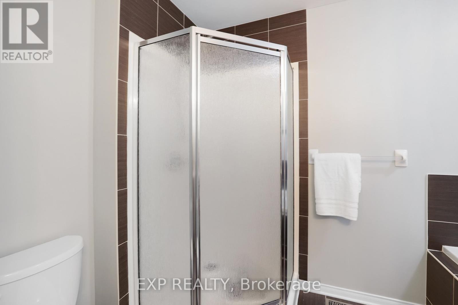 












116 QUITO PRIVATE

,
Ottawa,




Ontario
K2E0A9

