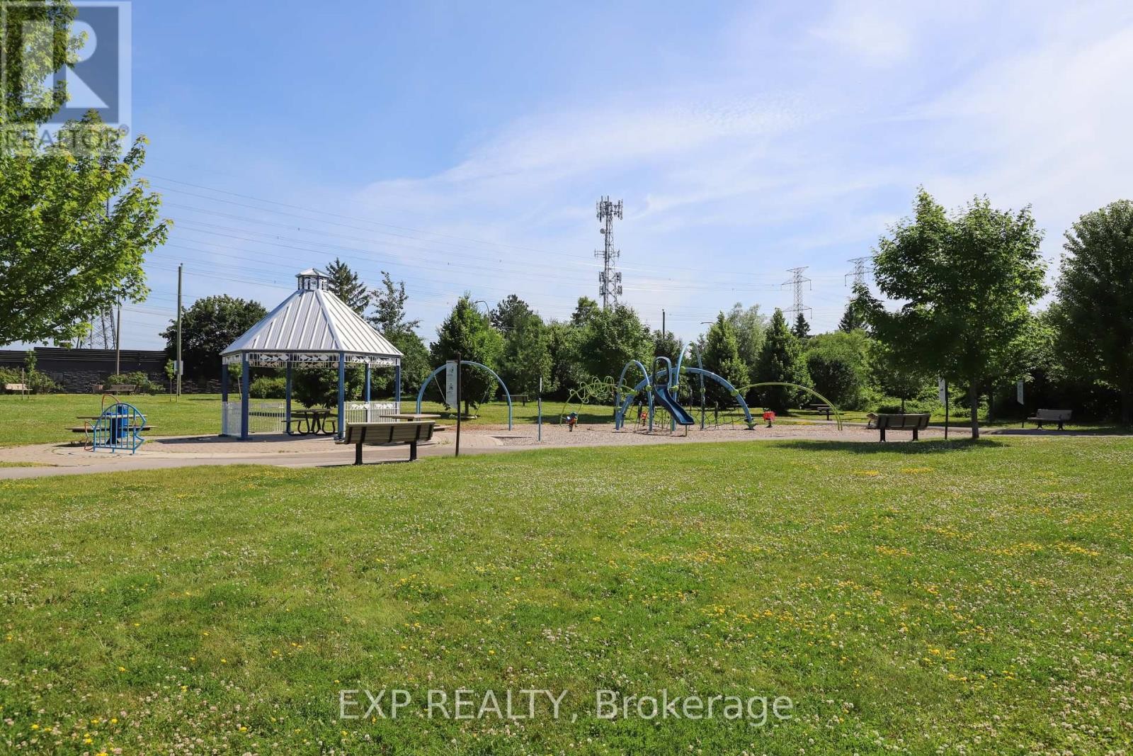 












116 QUITO PRIVATE

,
Ottawa,




Ontario
K2E0A9

