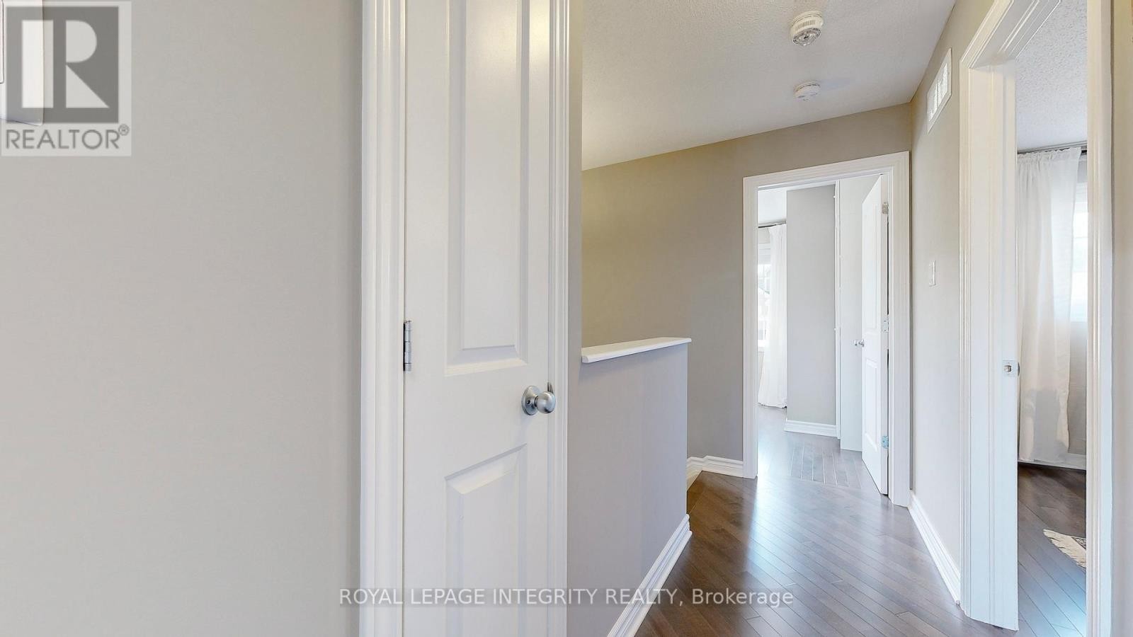 












108 PIN CHERRY GROVE

,
Ottawa,




Ontario
K1W0J5

