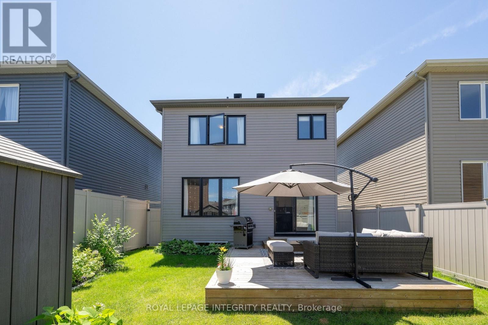 












108 PIN CHERRY GROVE

,
Ottawa,




Ontario
K1W0J5

