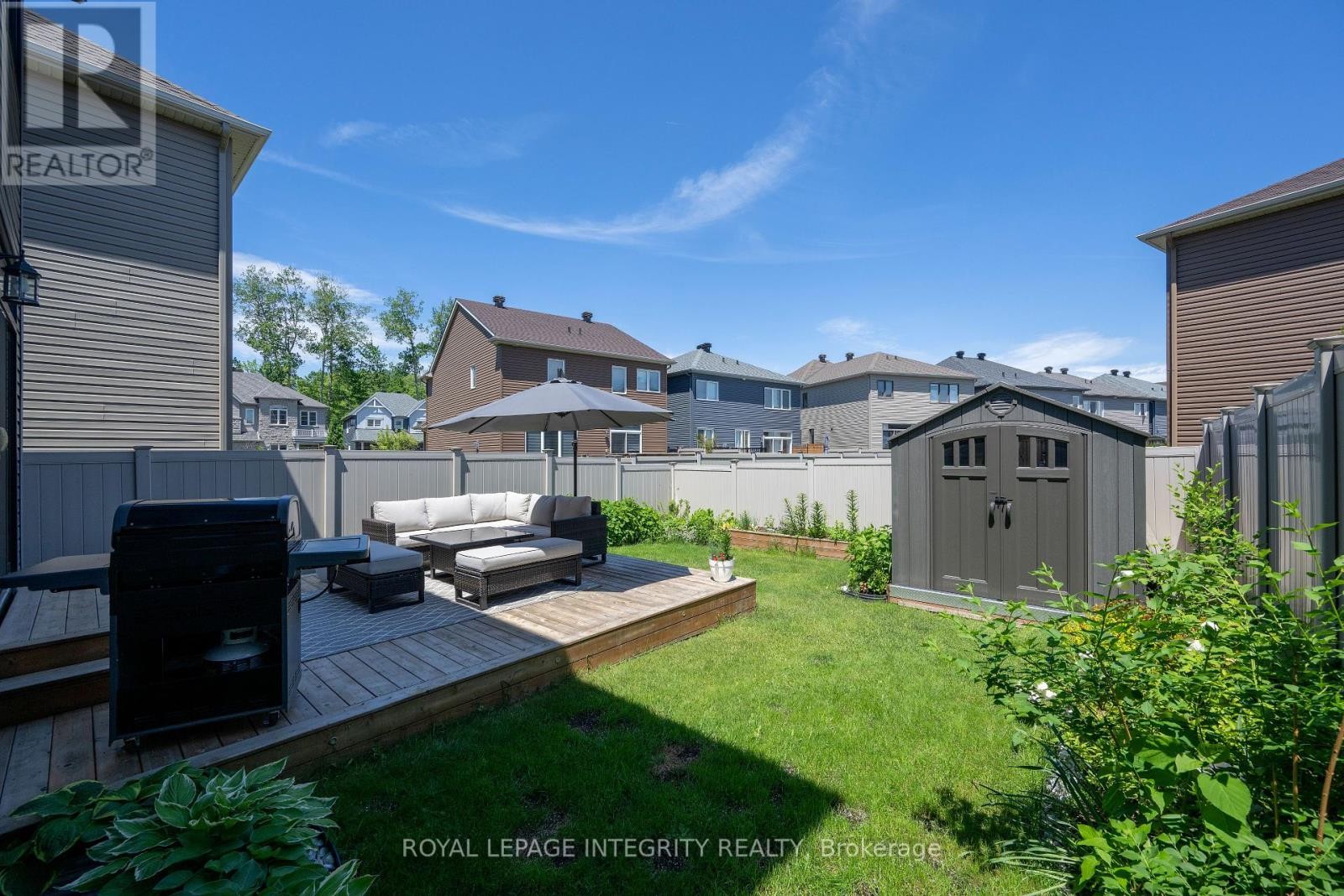 












108 PIN CHERRY GROVE

,
Ottawa,




Ontario
K1W0J5

