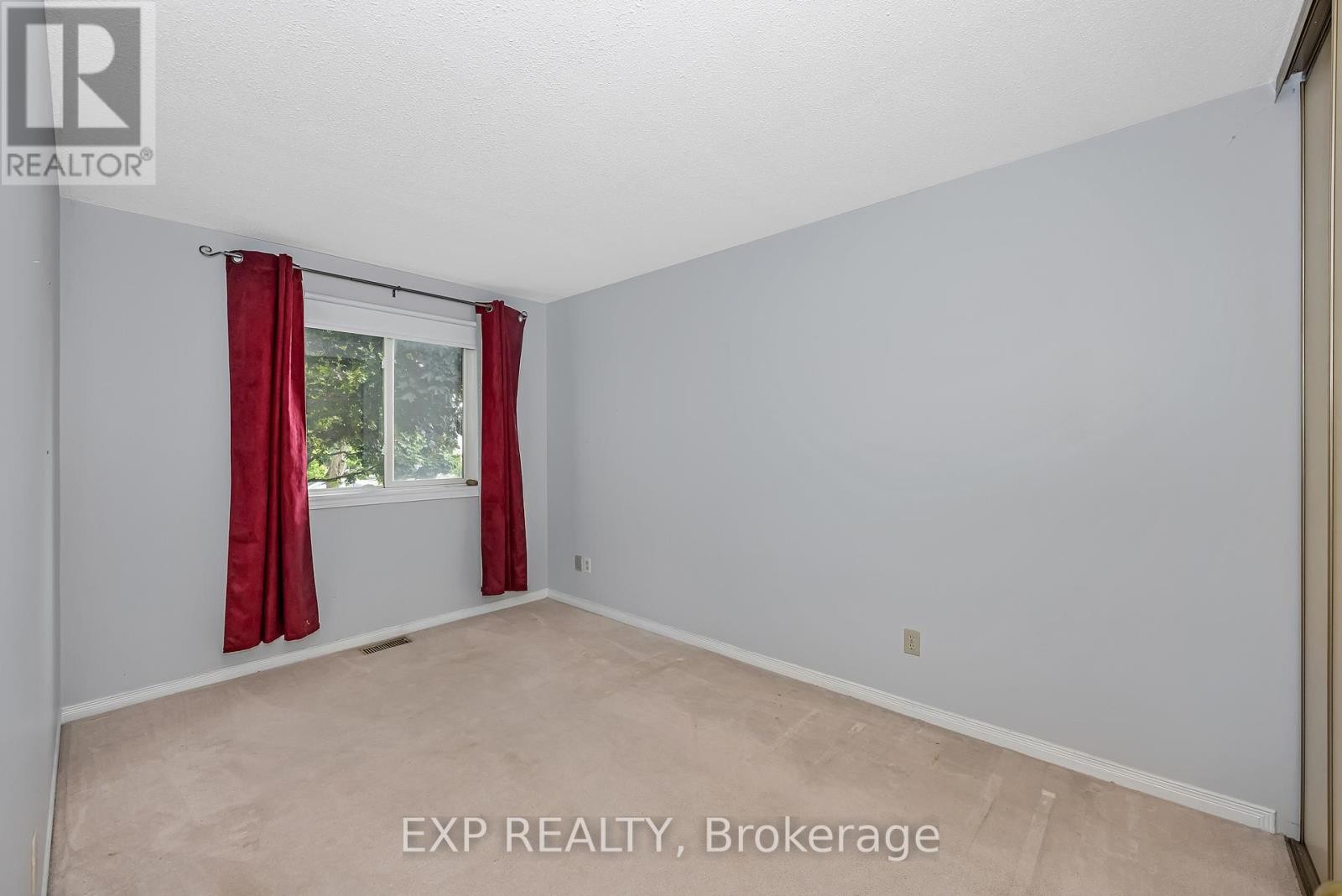 












1 PICKWICK DRIVE

,
Ottawa,




Ontario
K2J3G2

