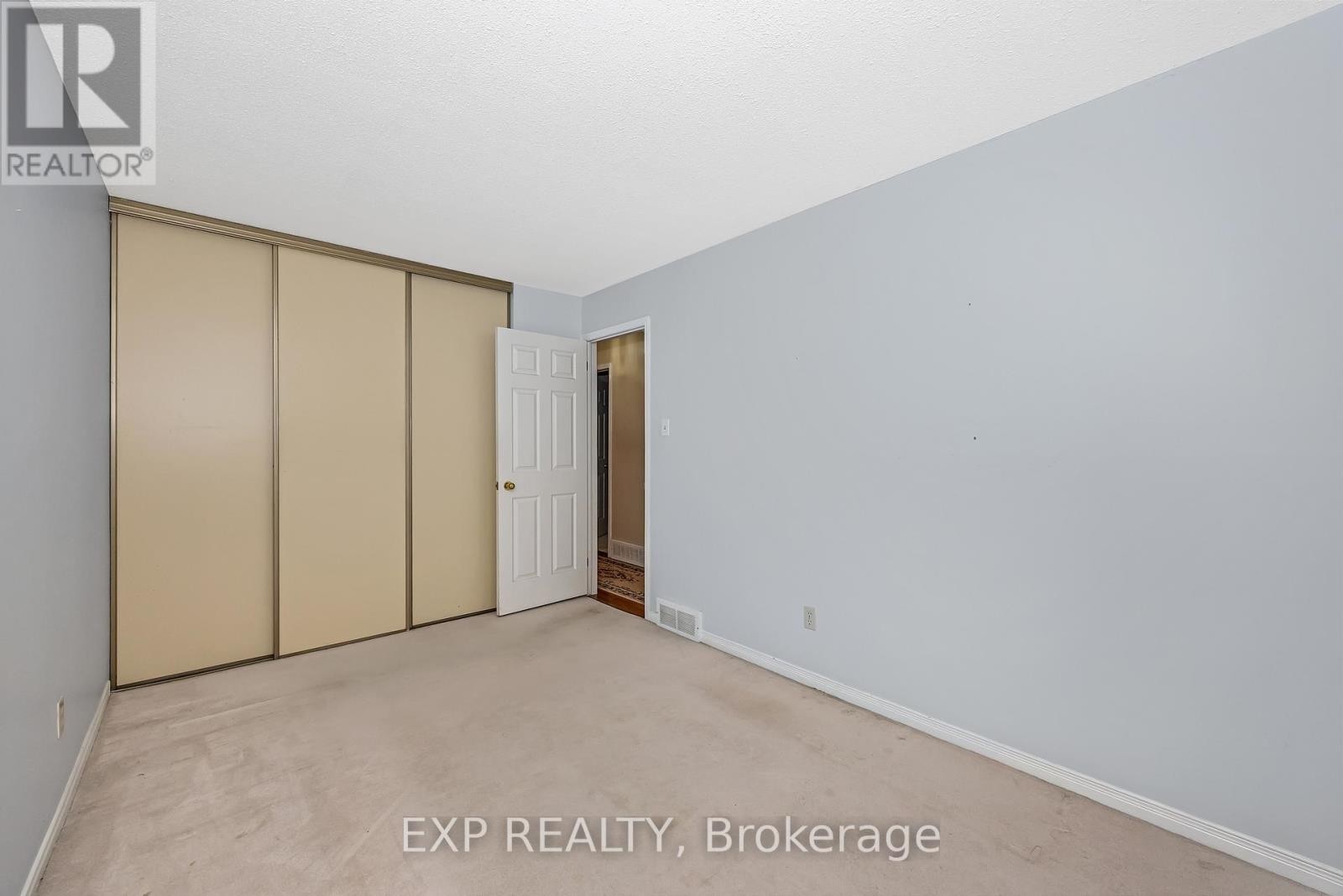 












1 PICKWICK DRIVE

,
Ottawa,




Ontario
K2J3G2

