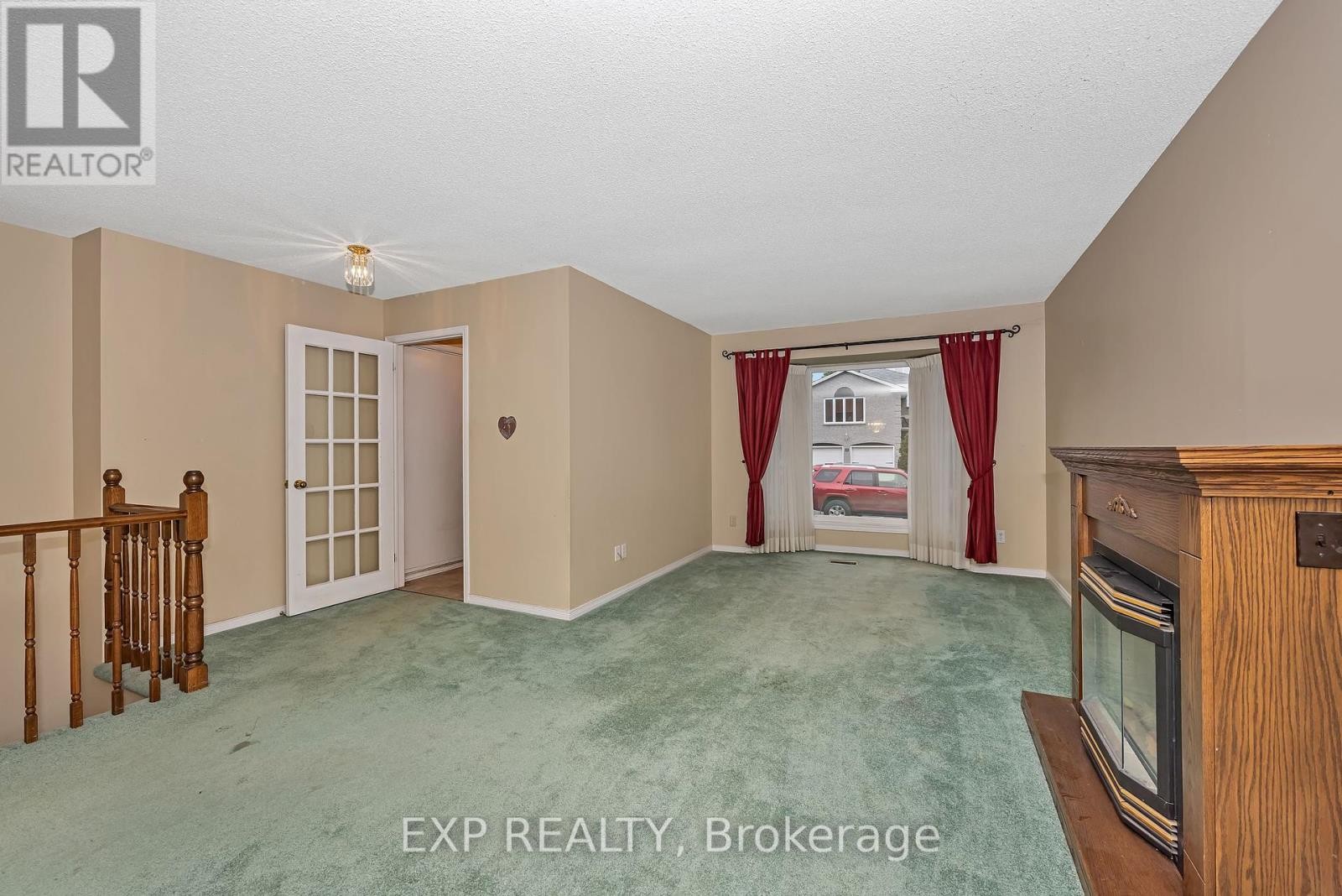 












1 PICKWICK DRIVE

,
Ottawa,




Ontario
K2J3G2

