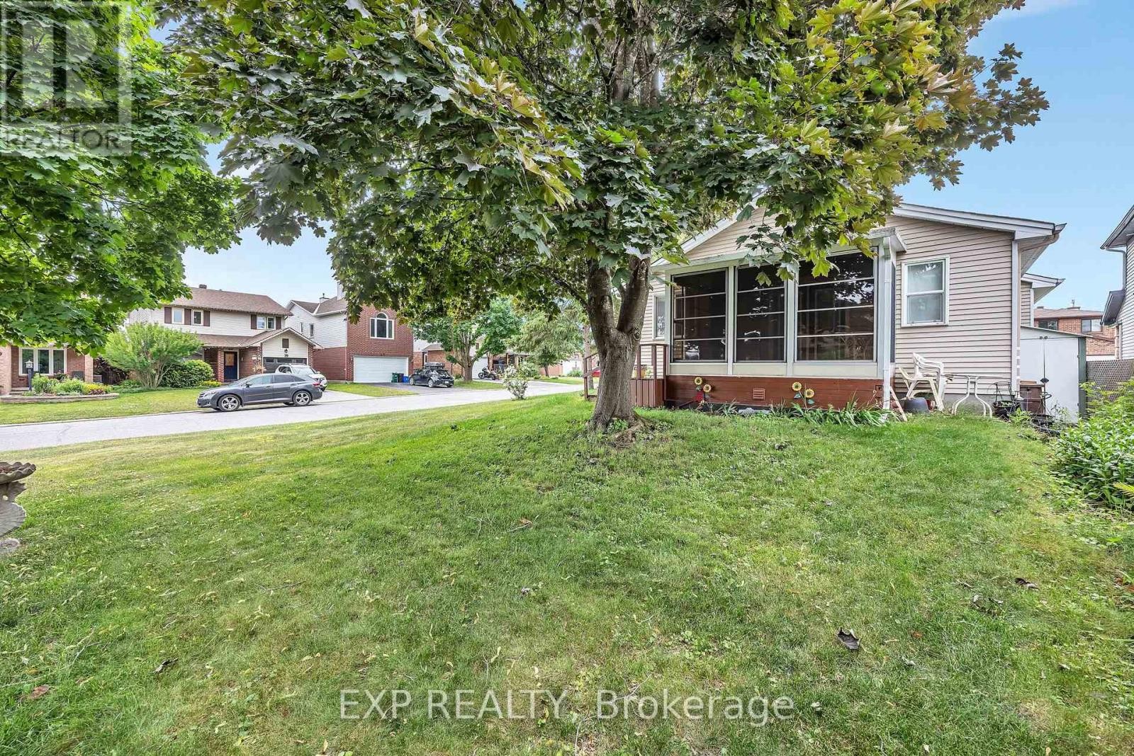 












1 PICKWICK DRIVE

,
Ottawa,




Ontario
K2J3G2

