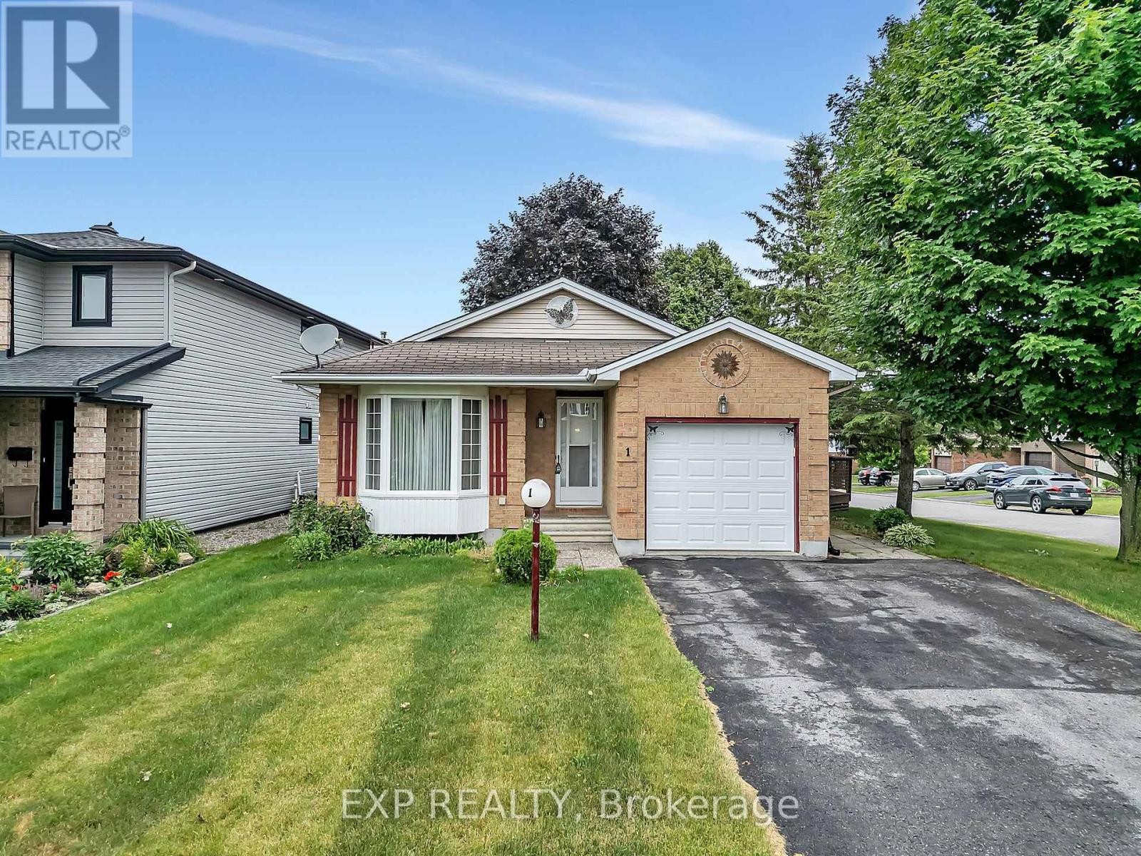 












1 PICKWICK DRIVE

,
Ottawa,




Ontario
K2J3G2

