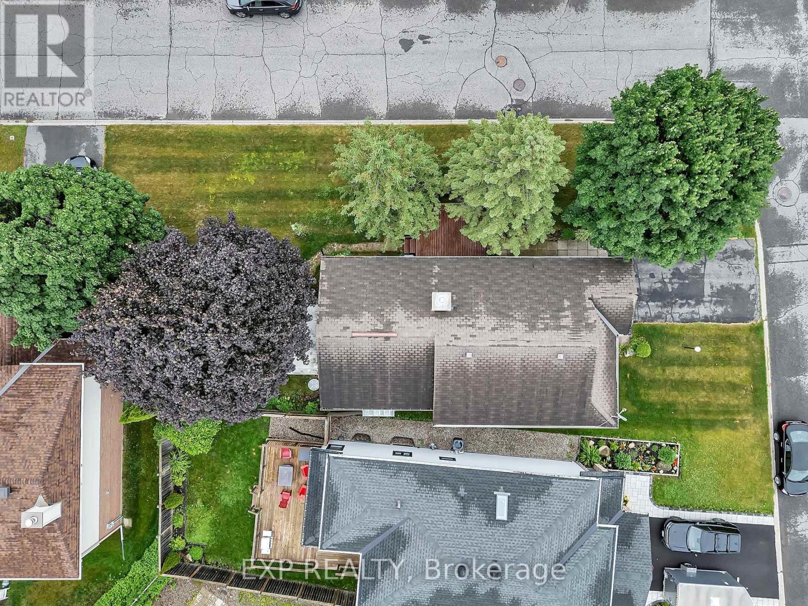 












1 PICKWICK DRIVE

,
Ottawa,




Ontario
K2J3G2

