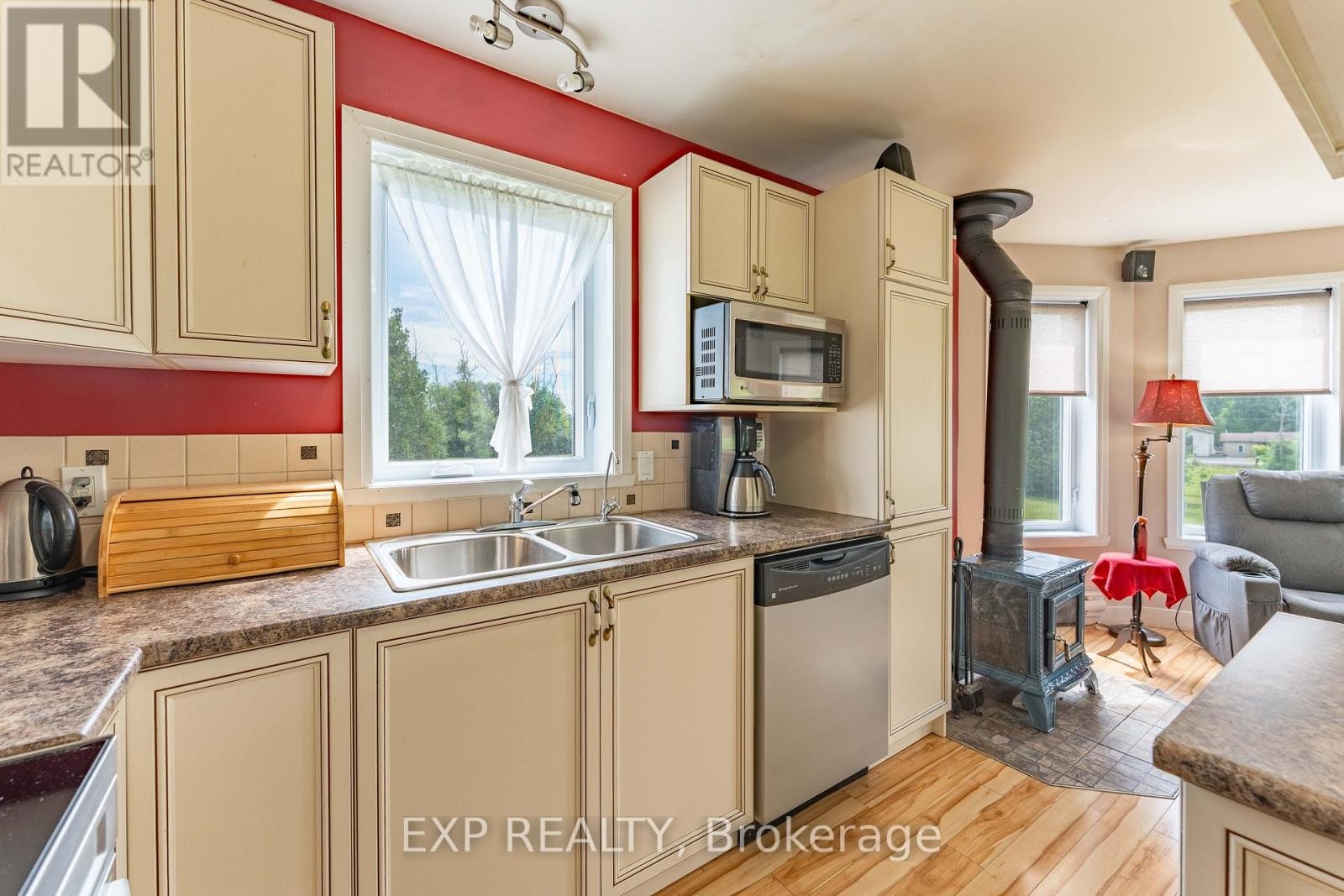 












16791 MYERS ROAD

,
South Stormont,




Ontario
K0C2A0

