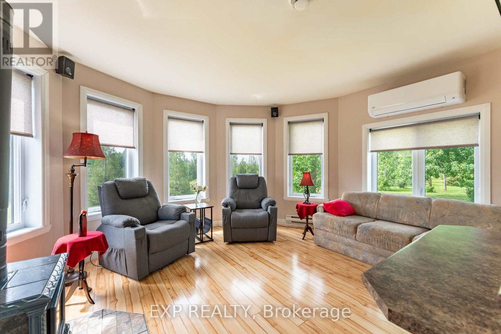 












16791 MYERS ROAD

,
South Stormont,




Ontario
K0C2A0

