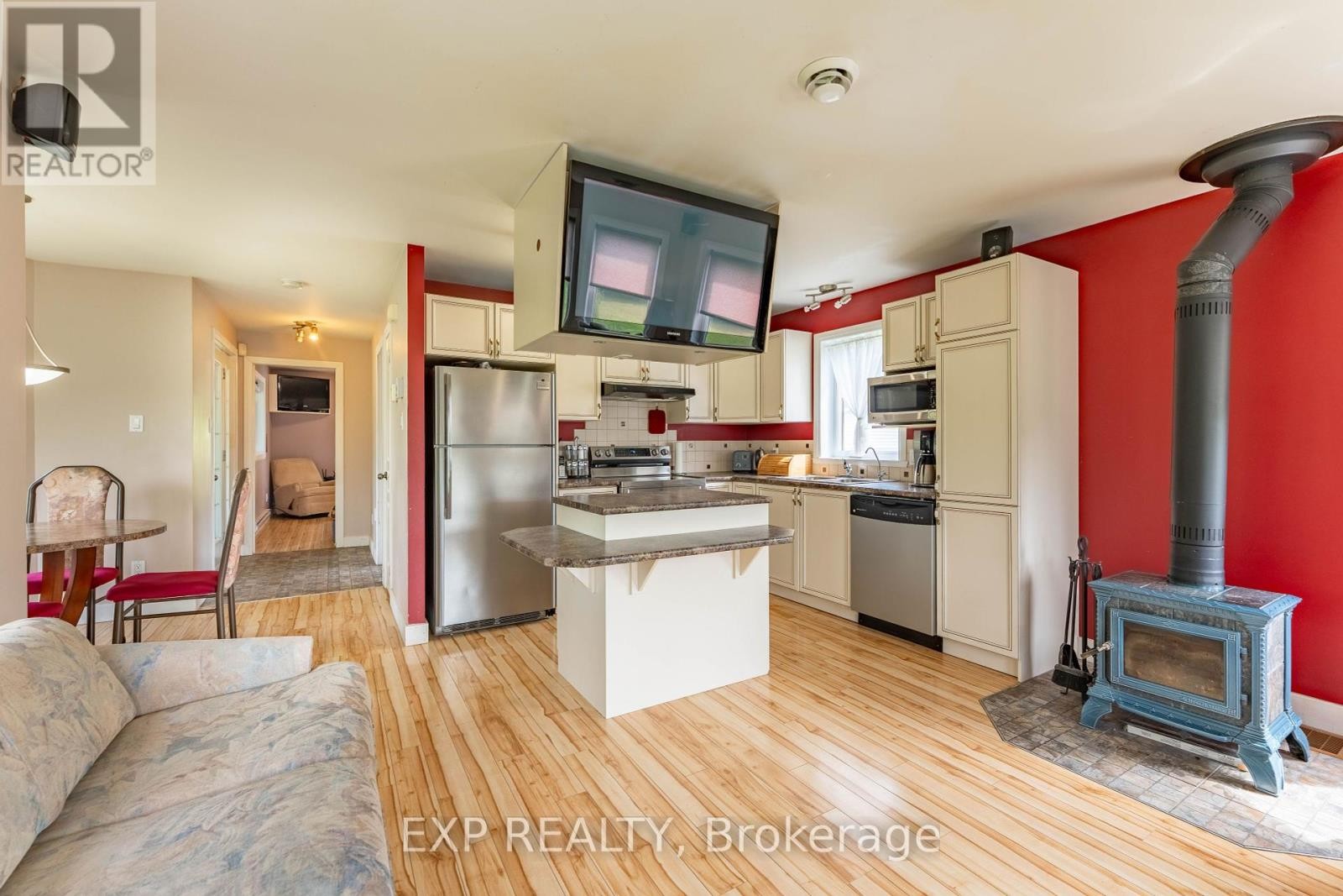 












16791 MYERS ROAD

,
South Stormont,




Ontario
K0C2A0


