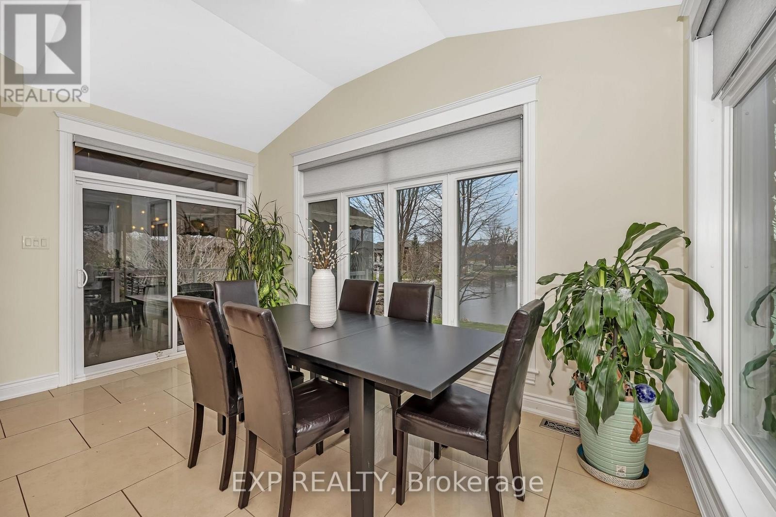 












6703 SUNCREST DRIVE

,
Ottawa,




Ontario
K4P0B4

