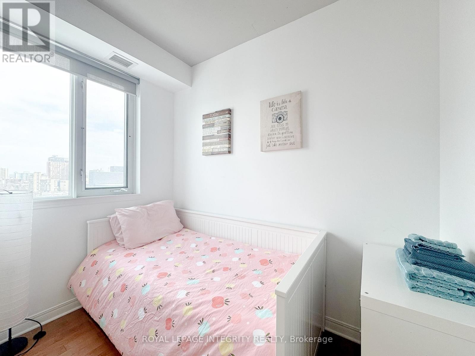 












1203 - 134 YORK STREET

,
Ottawa,




Ontario
K1N1K8

