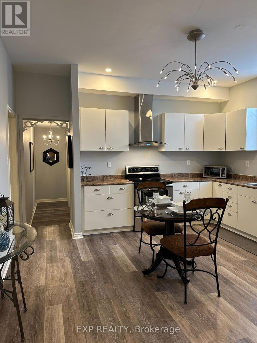 












1 - 242 BRIDGE STREET

,
Carleton Place,




Ontario
K7C3H4

