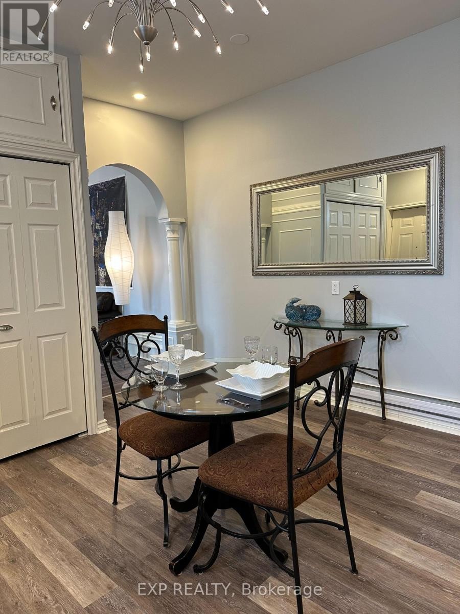 












1 - 242 BRIDGE STREET

,
Carleton Place,




Ontario
K7C3H4

