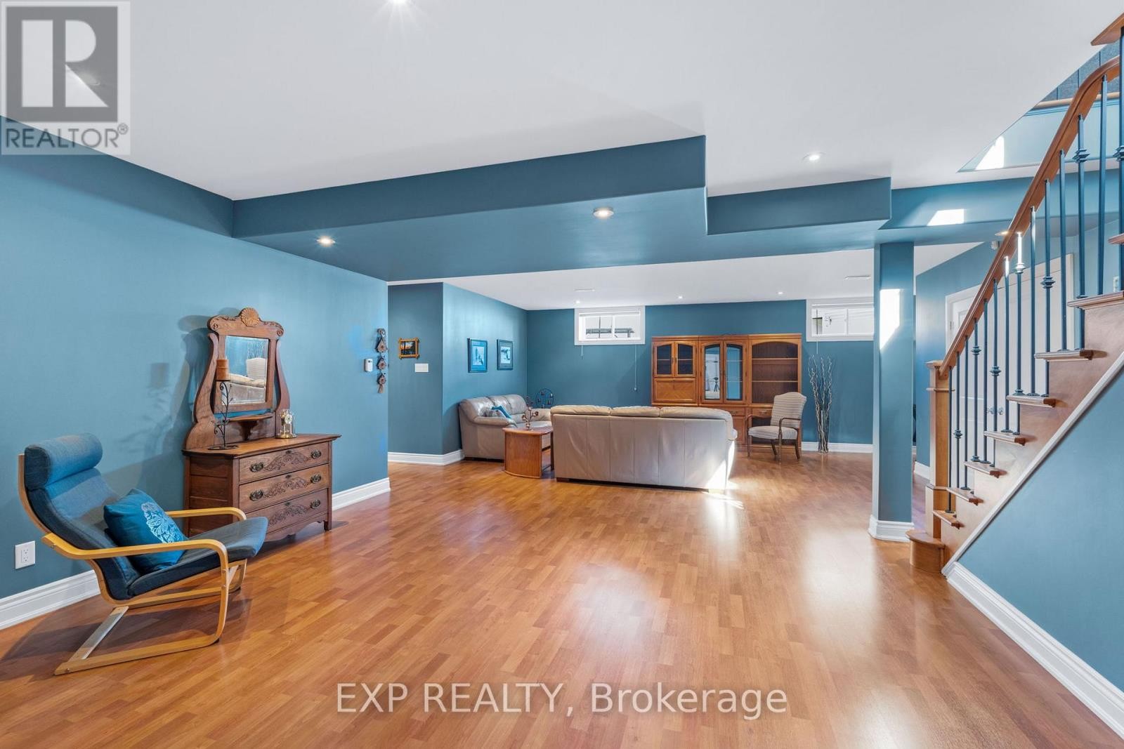 












5940 BROPHY DRIVE

,
Ottawa,




Ontario
K0A2Z0

