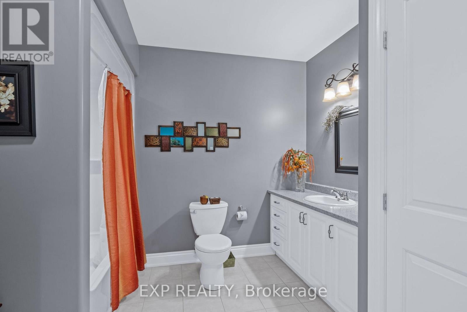 












5940 BROPHY DRIVE

,
Ottawa,




Ontario
K0A2Z0

