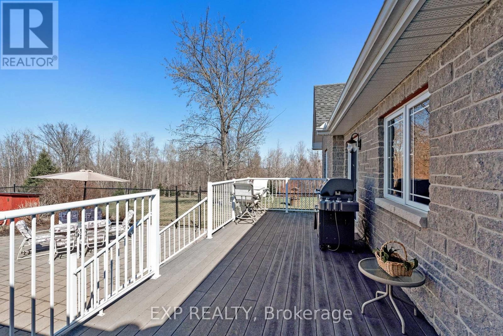












5940 BROPHY DRIVE

,
Ottawa,




Ontario
K0A2Z0

