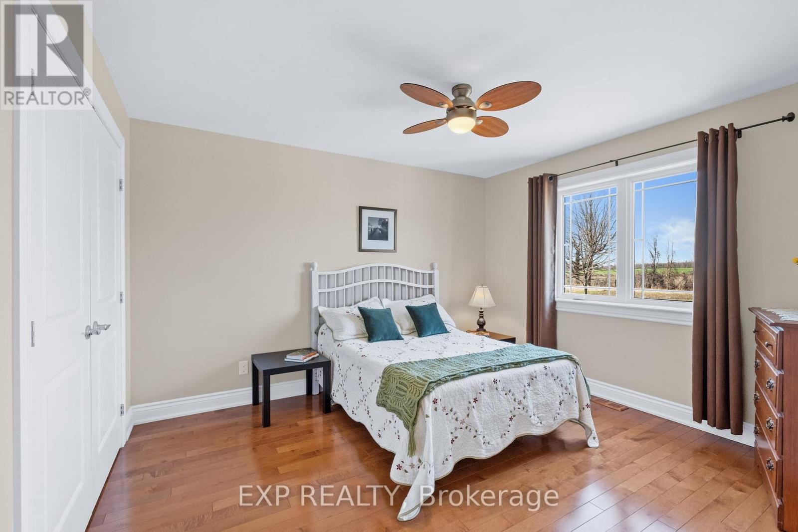 












5940 BROPHY DRIVE

,
Ottawa,




Ontario
K0A2Z0

