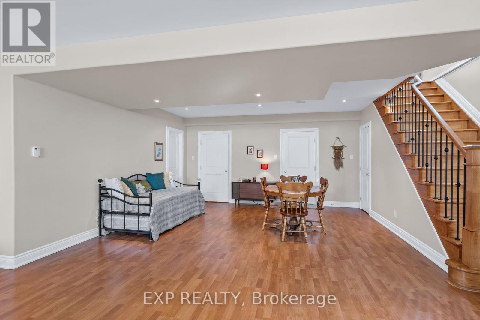 












5940 BROPHY DRIVE

,
Ottawa,




Ontario
K0A2Z0

