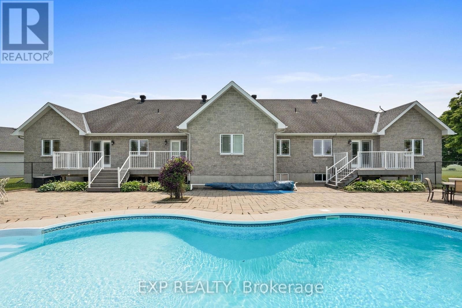 












5940 BROPHY DRIVE

,
Ottawa,




Ontario
K0A2Z0

