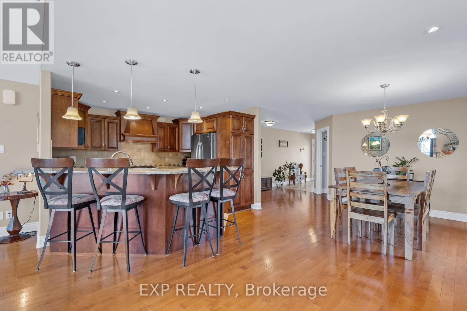 












5940 BROPHY DRIVE

,
Ottawa,




Ontario
K0A2Z0

