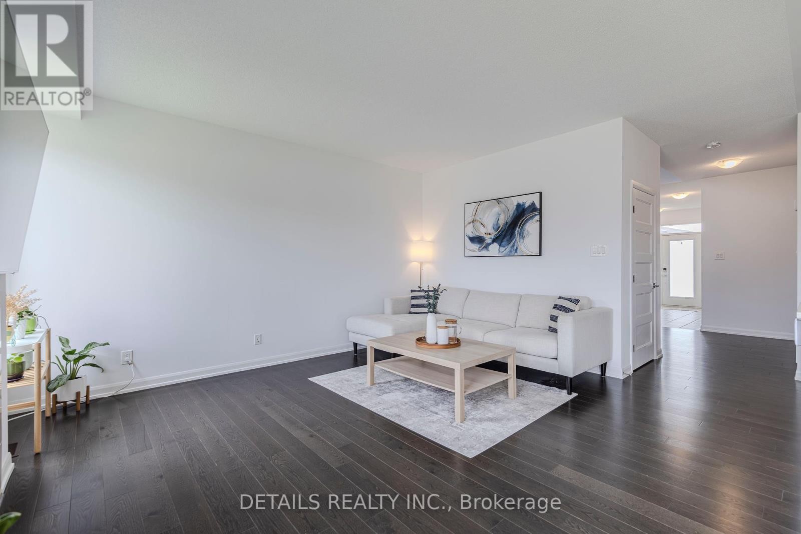 












372 STERLING AVENUE

,
Clarence-Rockland,




Ontario
K4K0L4

