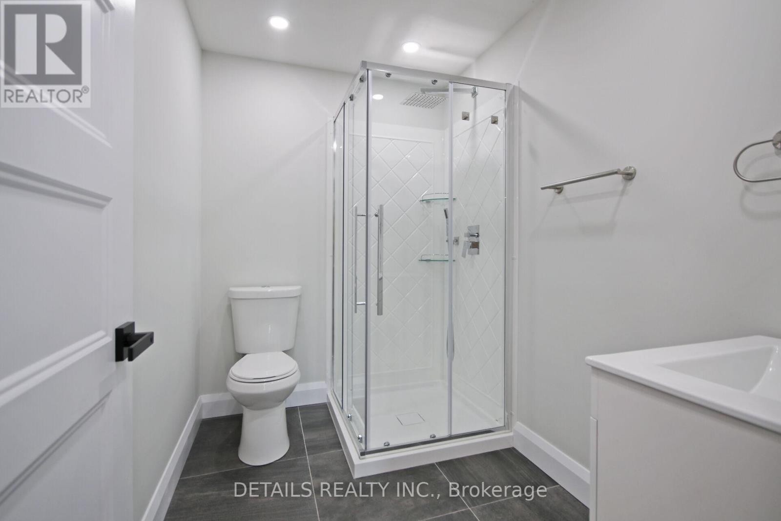 












2708 BEKKER'S COURT

,
Ottawa,




Ontario
K0A2P0

