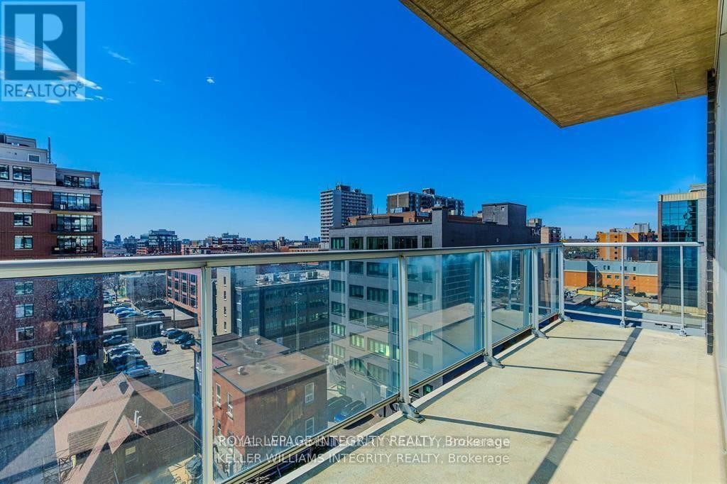 












809 - 300 LISGAR STREET

,
Ottawa,




Ontario
K2P0E2

