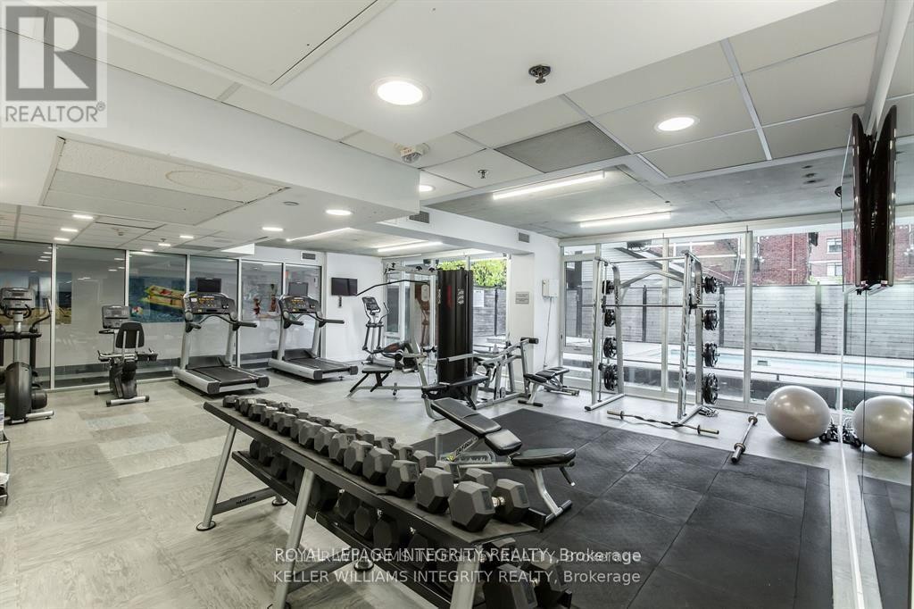 












809 - 300 LISGAR STREET

,
Ottawa,




Ontario
K2P0E2

