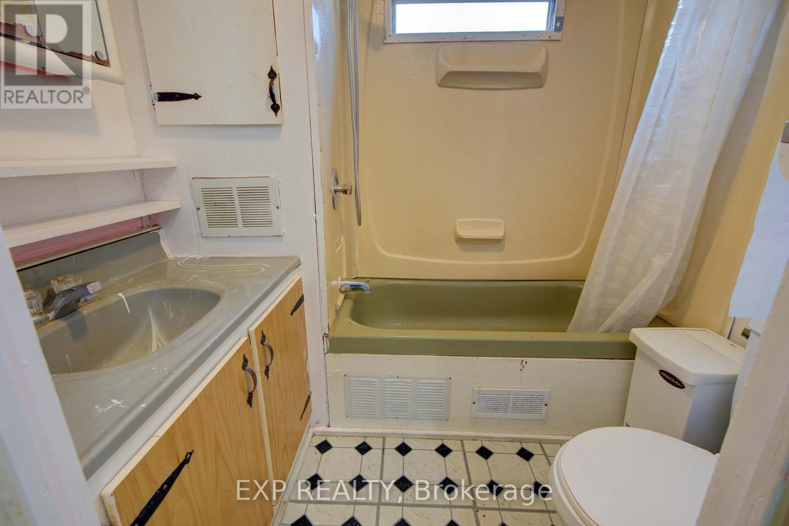 












1319 DALHOUSIE 5B CONCESSION

,
Lanark Highlands,




Ontario
K0G1K0

