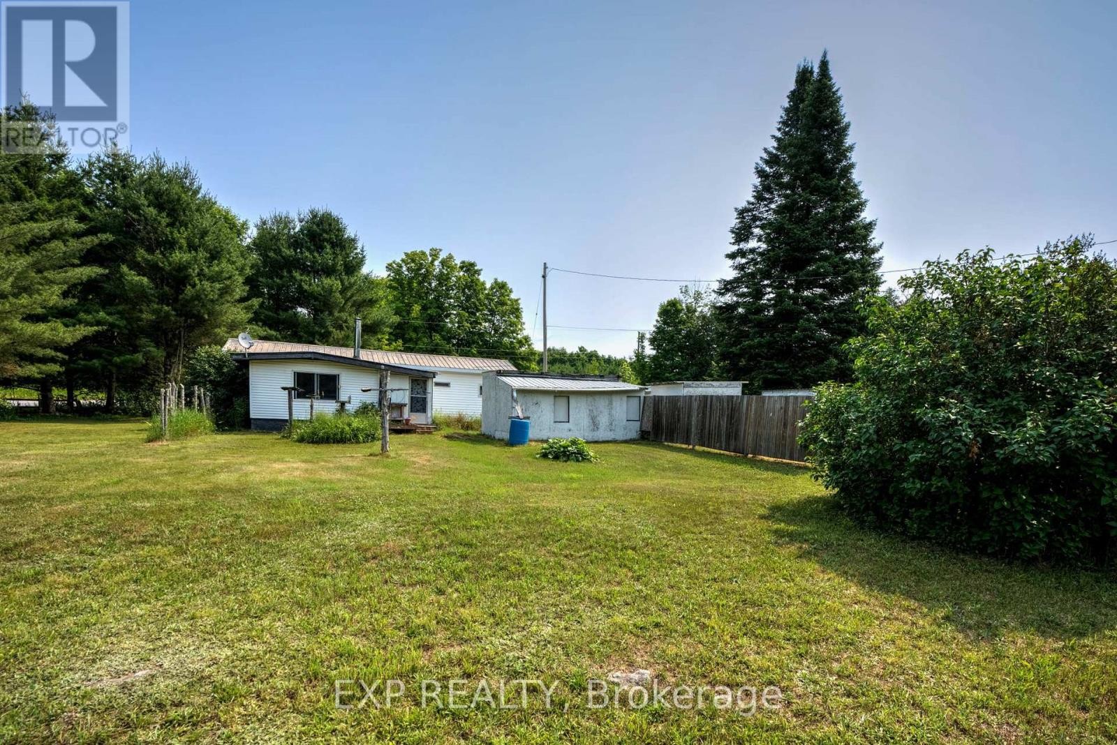 












1319 DALHOUSIE 5B CONCESSION

,
Lanark Highlands,




Ontario
K0G1K0

