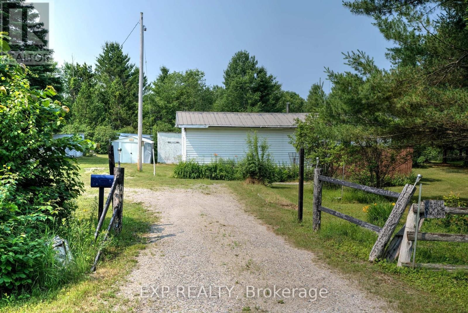 












1319 DALHOUSIE 5B CONCESSION

,
Lanark Highlands,




Ontario
K0G1K0

