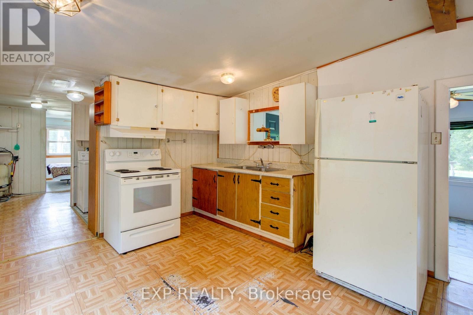 












1319 DALHOUSIE 5B CONCESSION

,
Lanark Highlands,




Ontario
K0G1K0

