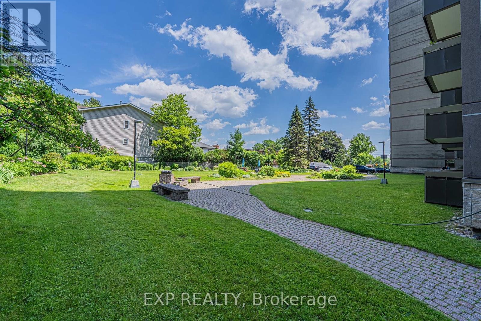 












1111 - 555 BRITTANY DRIVE

,
Ottawa,




Ontario
K1K4C5

