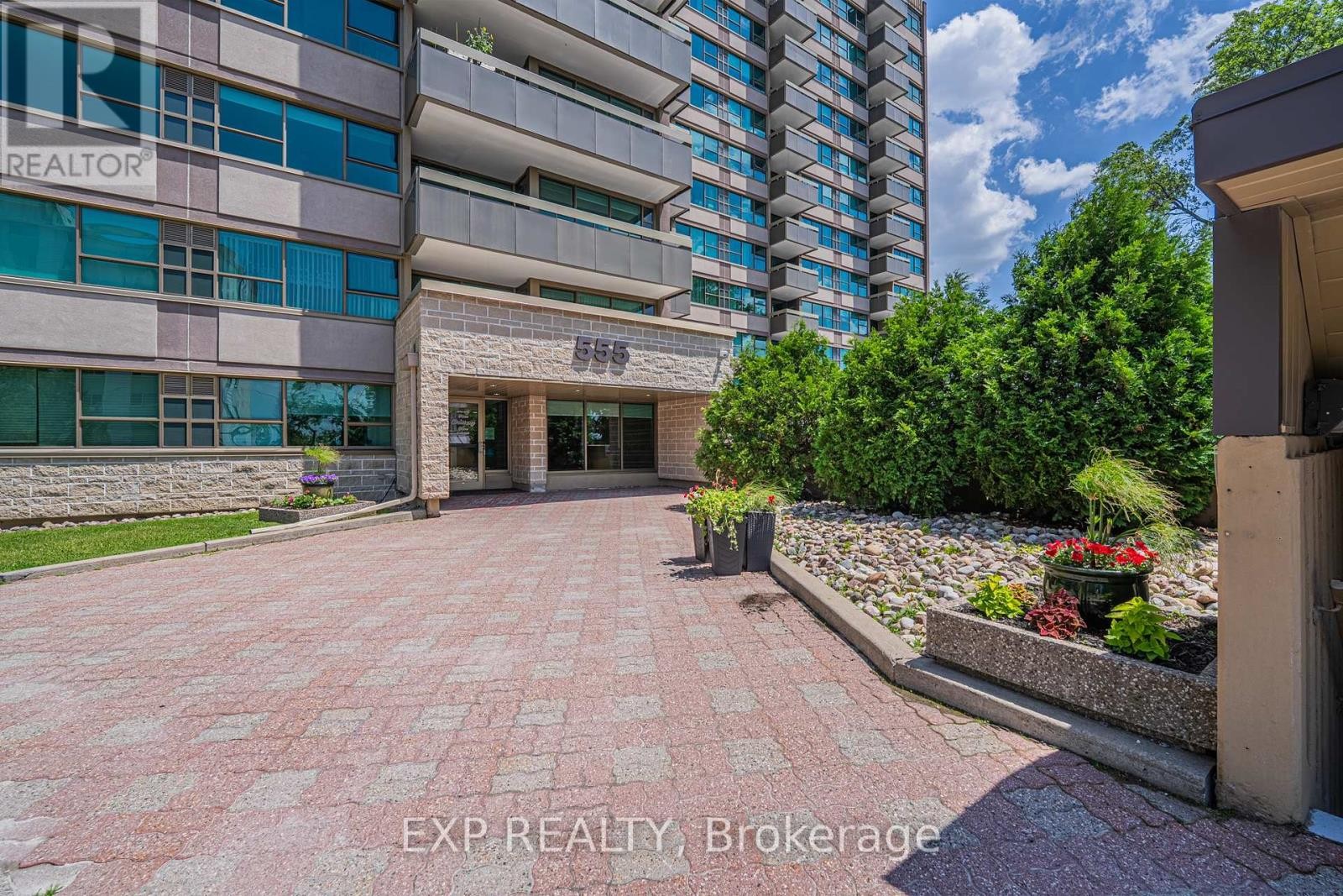 












1111 - 555 BRITTANY DRIVE

,
Ottawa,




Ontario
K1K4C5

