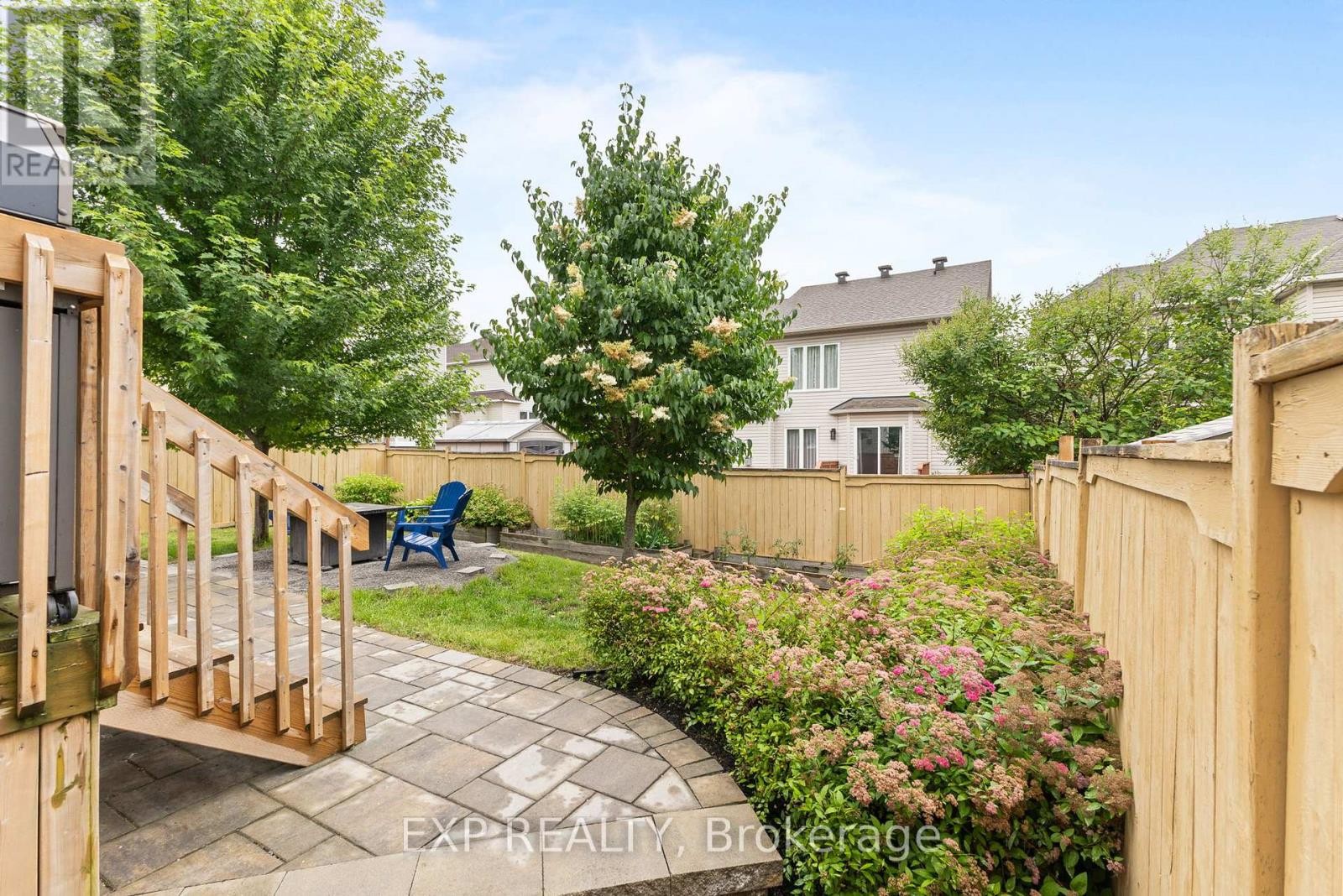 












54 HUNTCLIFF PLACE

,
Ottawa,




Ontario
K2G6Z9


