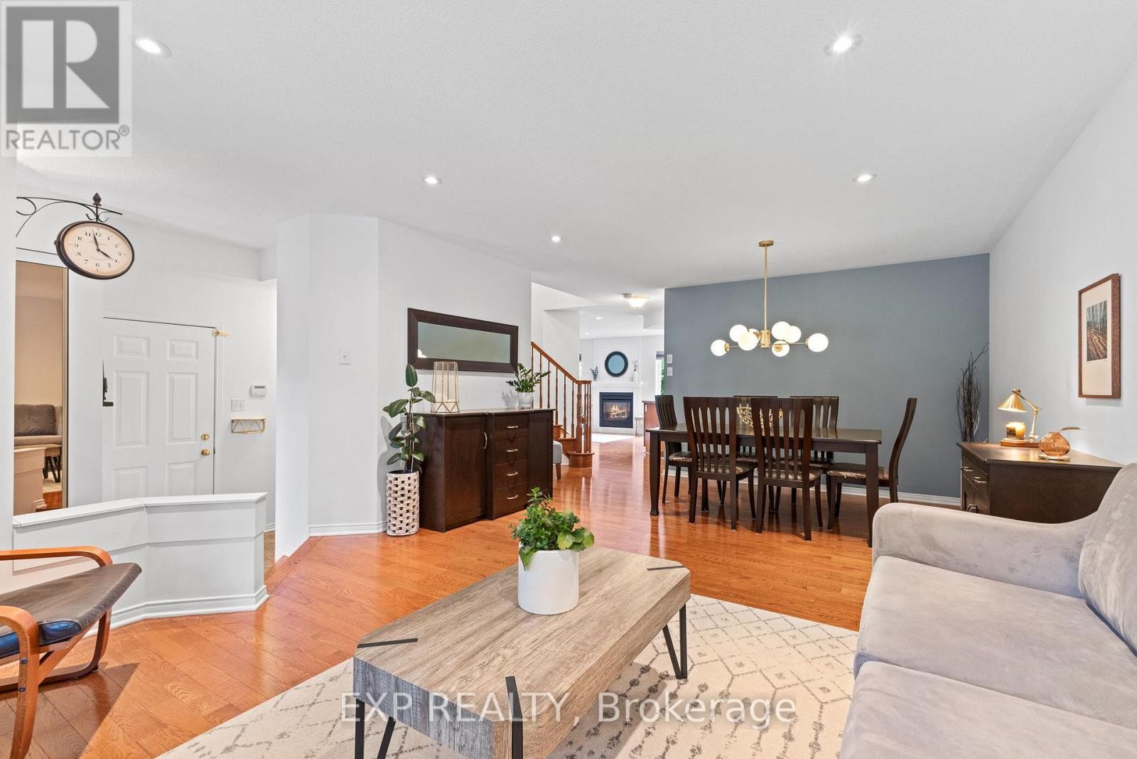 












54 HUNTCLIFF PLACE

,
Ottawa,




Ontario
K2G6Z9

