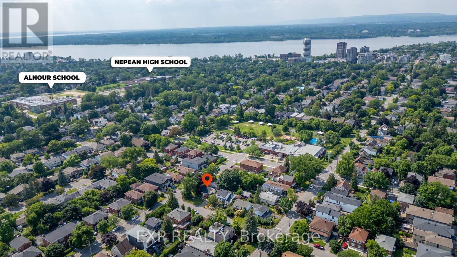 












421 GREENWOOD AVENUE

,
Ottawa,




Ontario
K2A0X5

