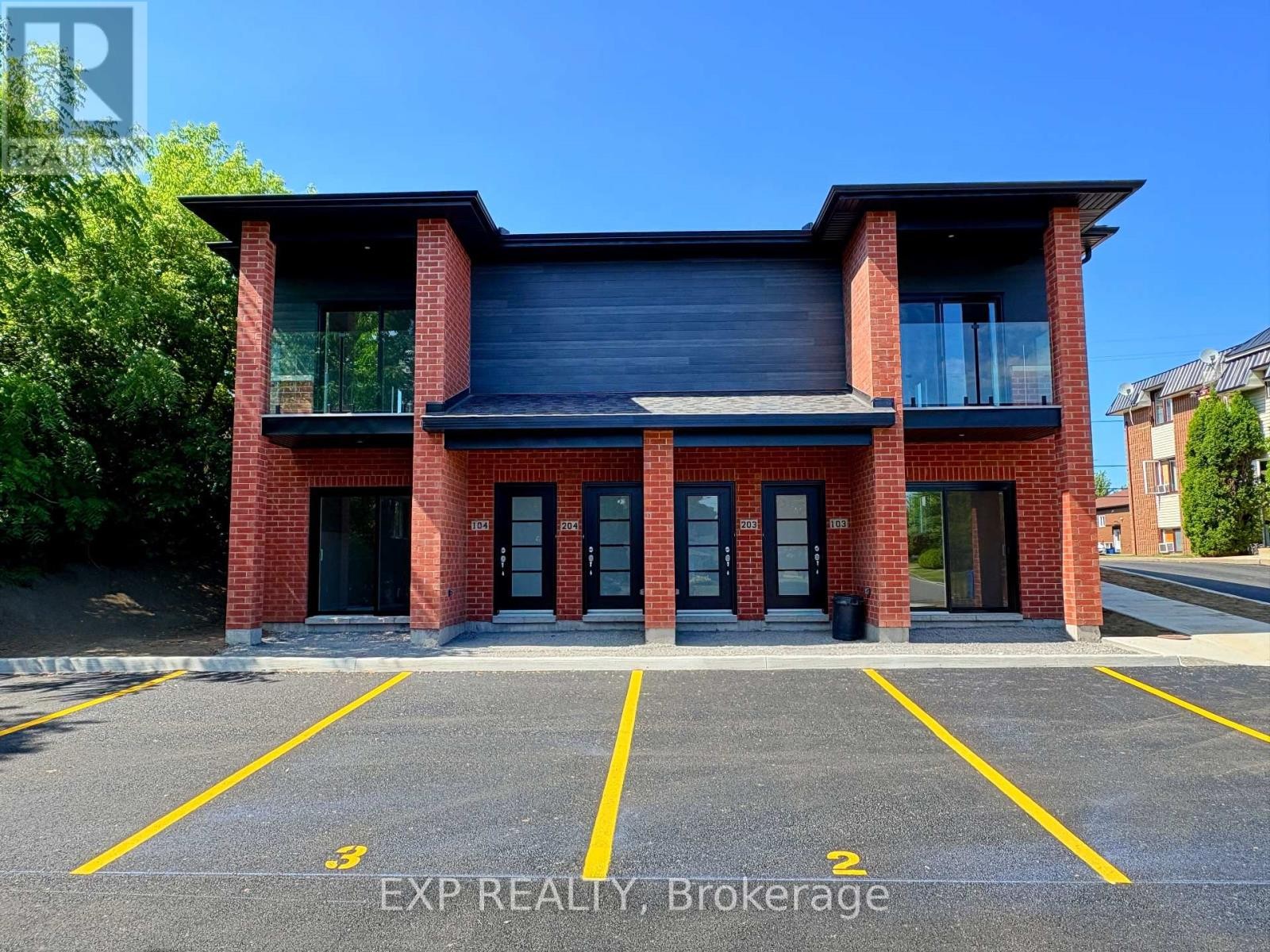












204 - 897 LAURIER STREET

,
Clarence-Rockland,




Ontario
K4K1E3


