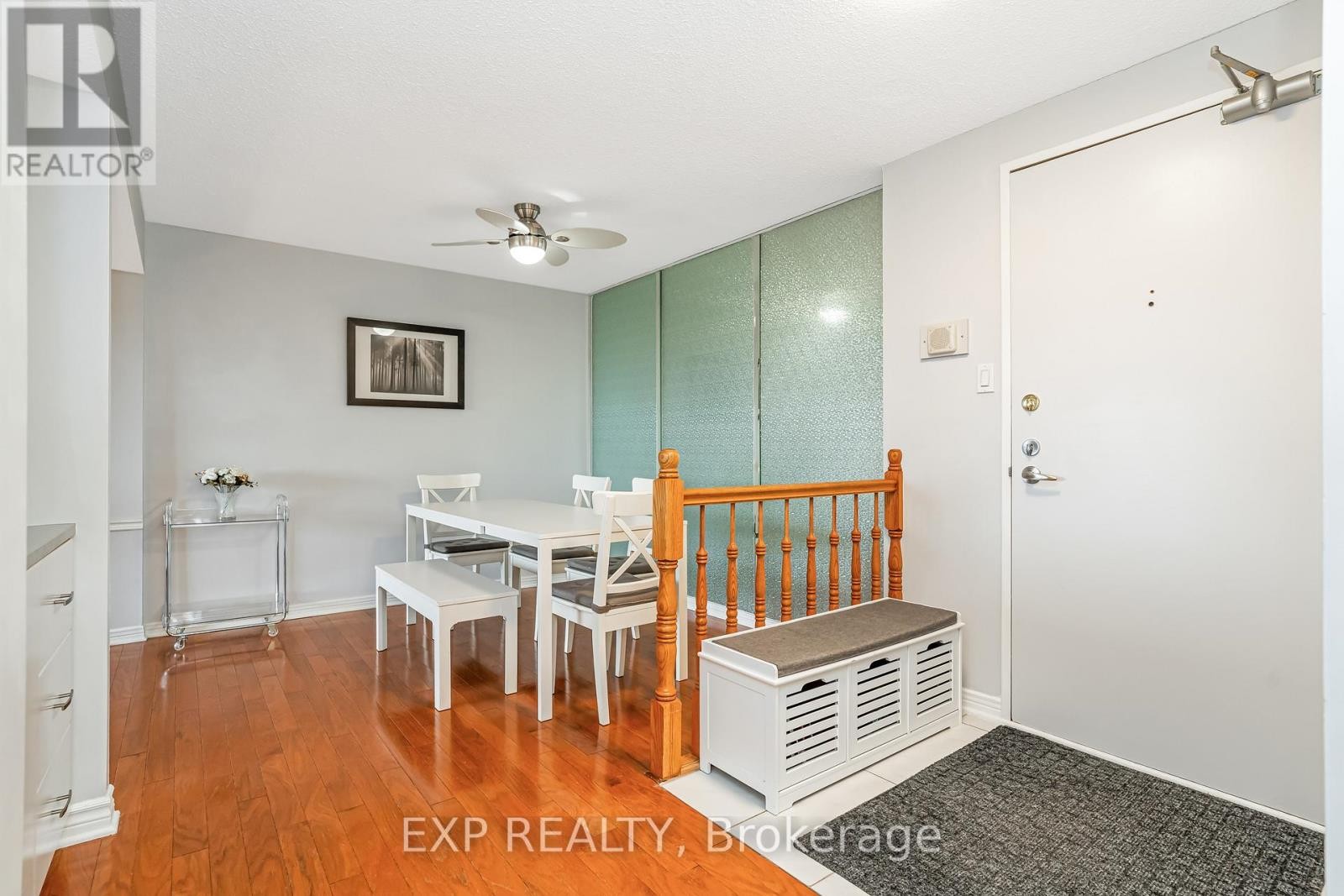 












101 - 415 GREENVIEW AVENUE

,
Ottawa,




Ontario
K2B8G5

