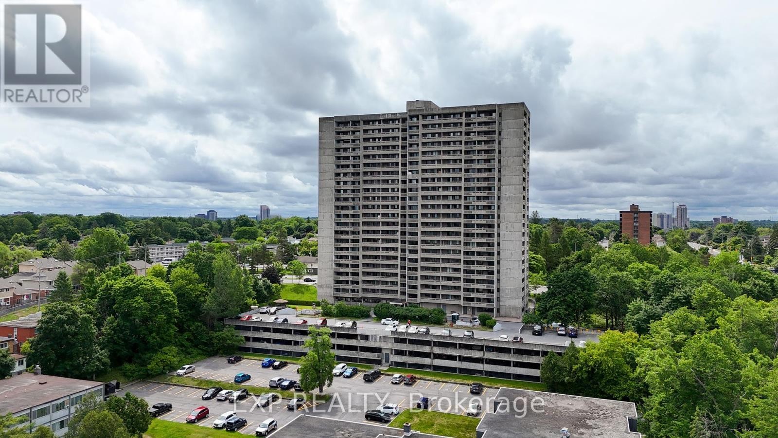 












101 - 415 GREENVIEW AVENUE

,
Ottawa,




Ontario
K2B8G5

