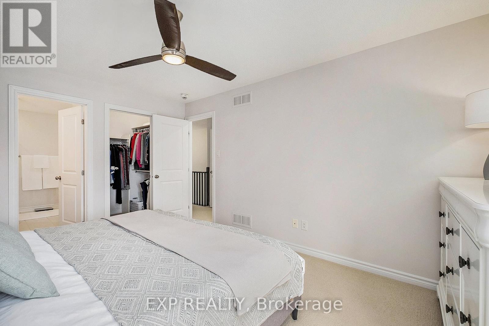 












511 EARNSCLIFFE GROVE

,
Ottawa,




Ontario
K4M0C9

