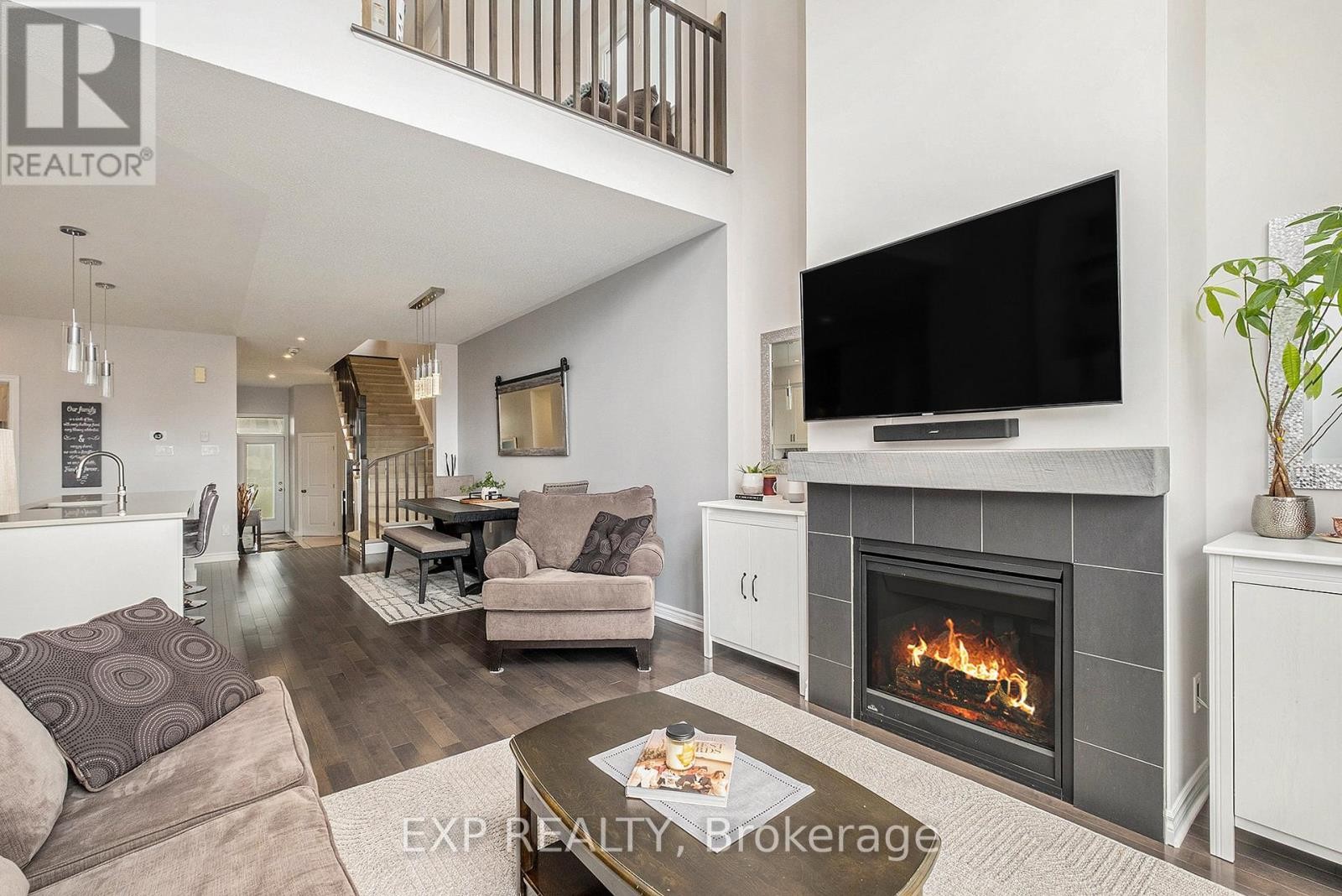 












511 EARNSCLIFFE GROVE

,
Ottawa,




Ontario
K4M0C9

