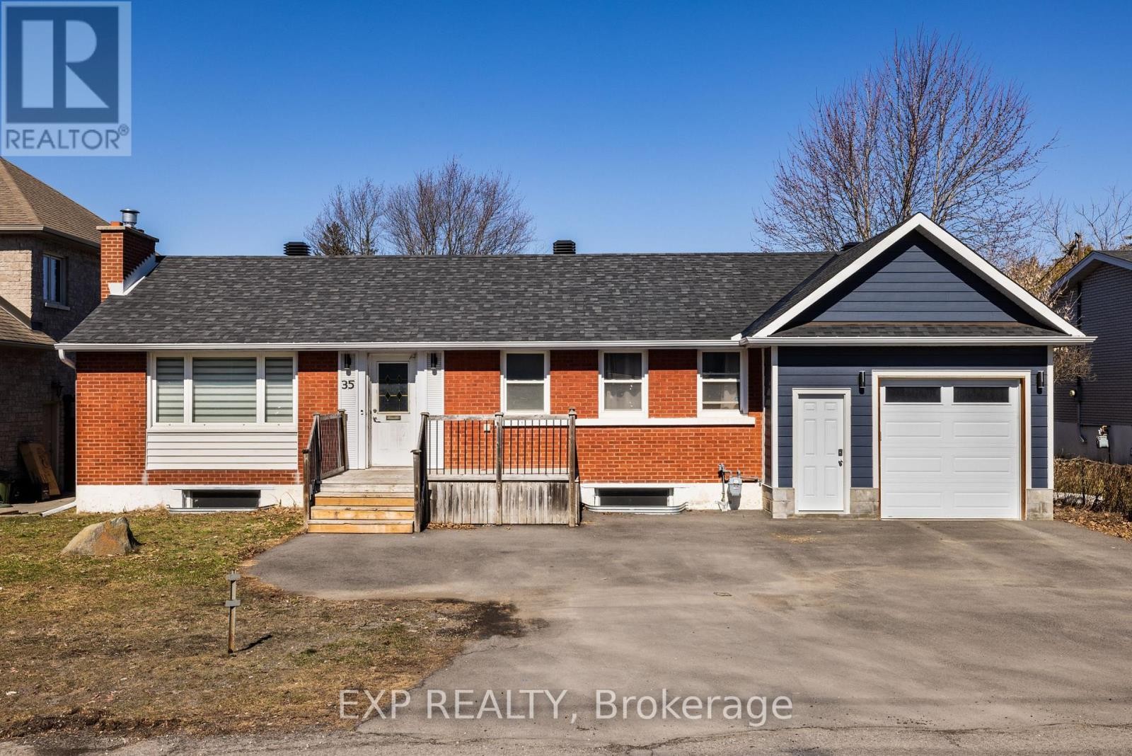 












35 WITHROW AVENUE

,
Ottawa,




Ontario
K2G2H7

