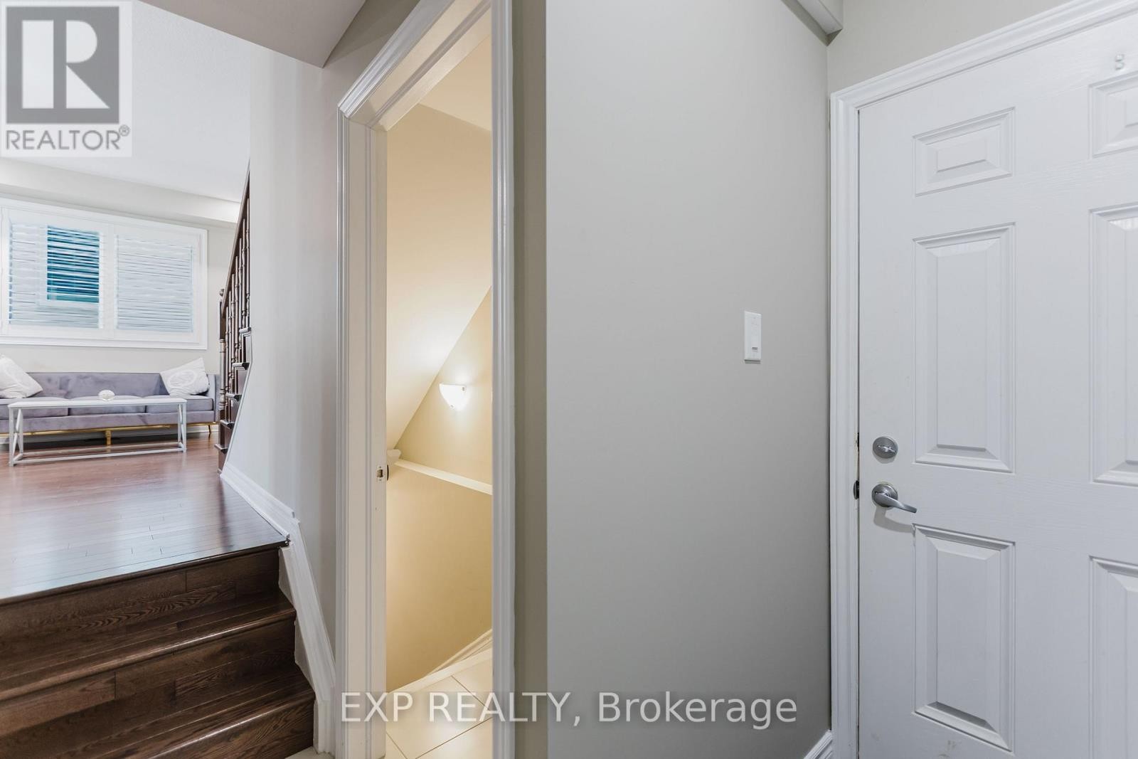 












39 CLONFADDA TERRACE

,
Ottawa,




Ontario
K2J6E9

